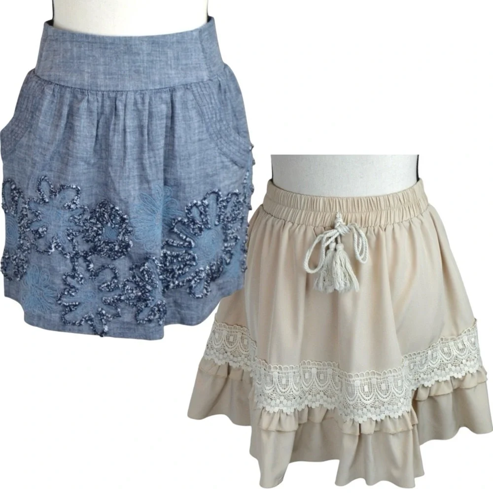 2 Pull On Mini Skirts Blue Embroidered Lace Ruffle‎ Cream Coquette Country Boho